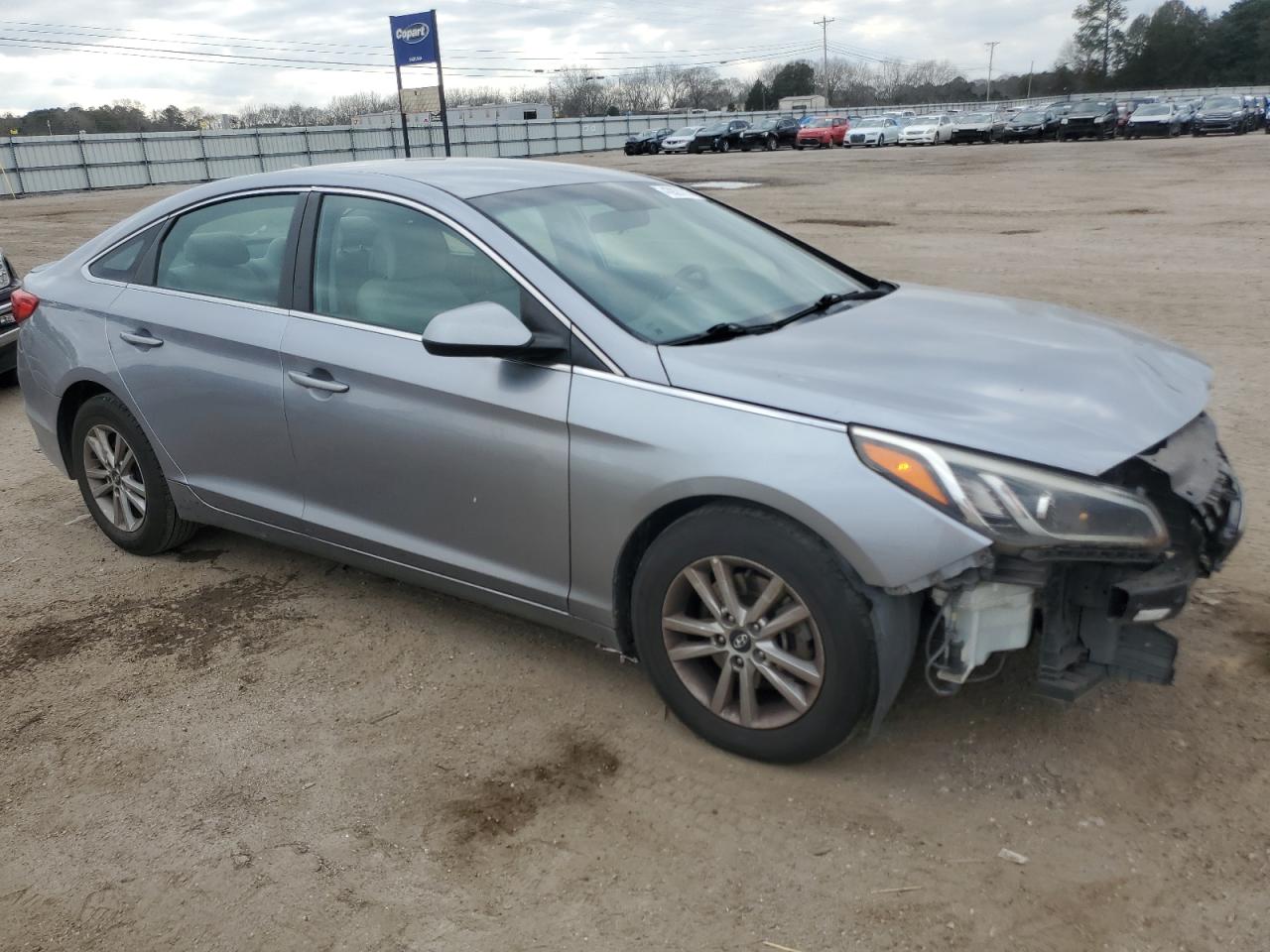 2017 Hyundai Sonata - Image 4