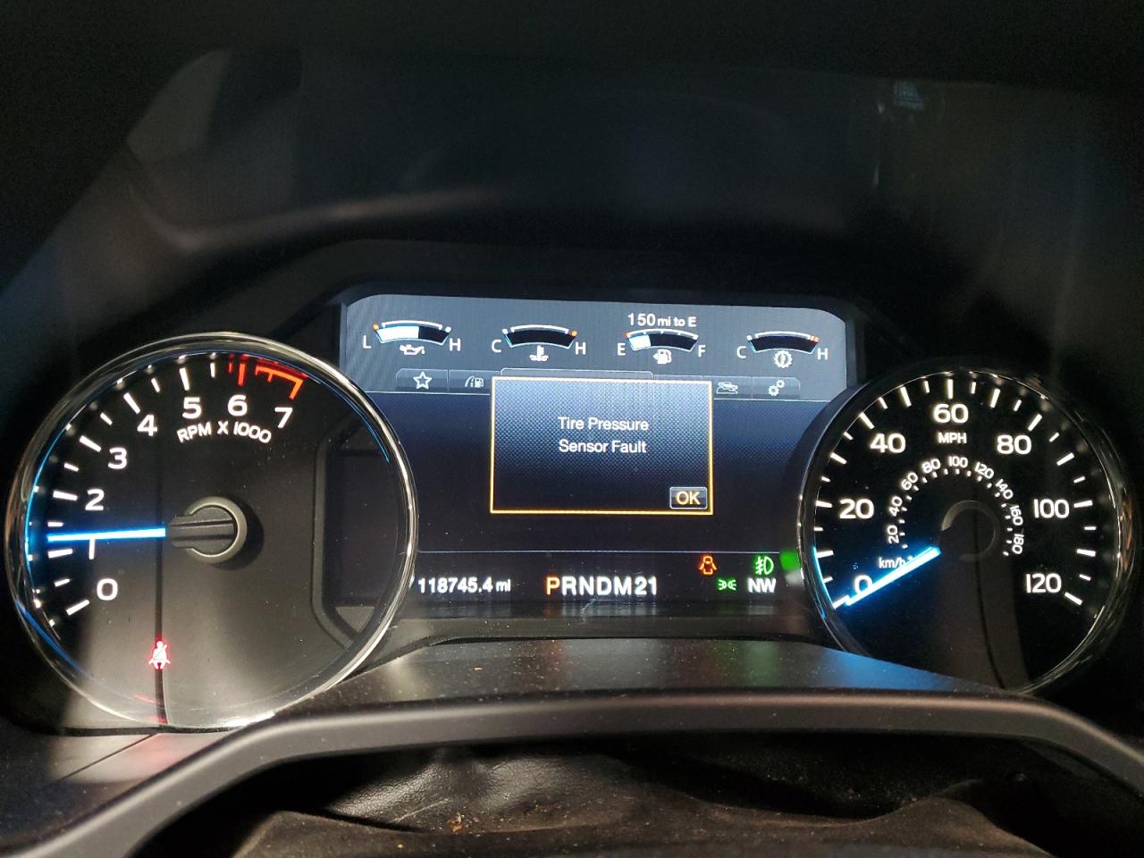 2015 Ford F-150 - Image 9