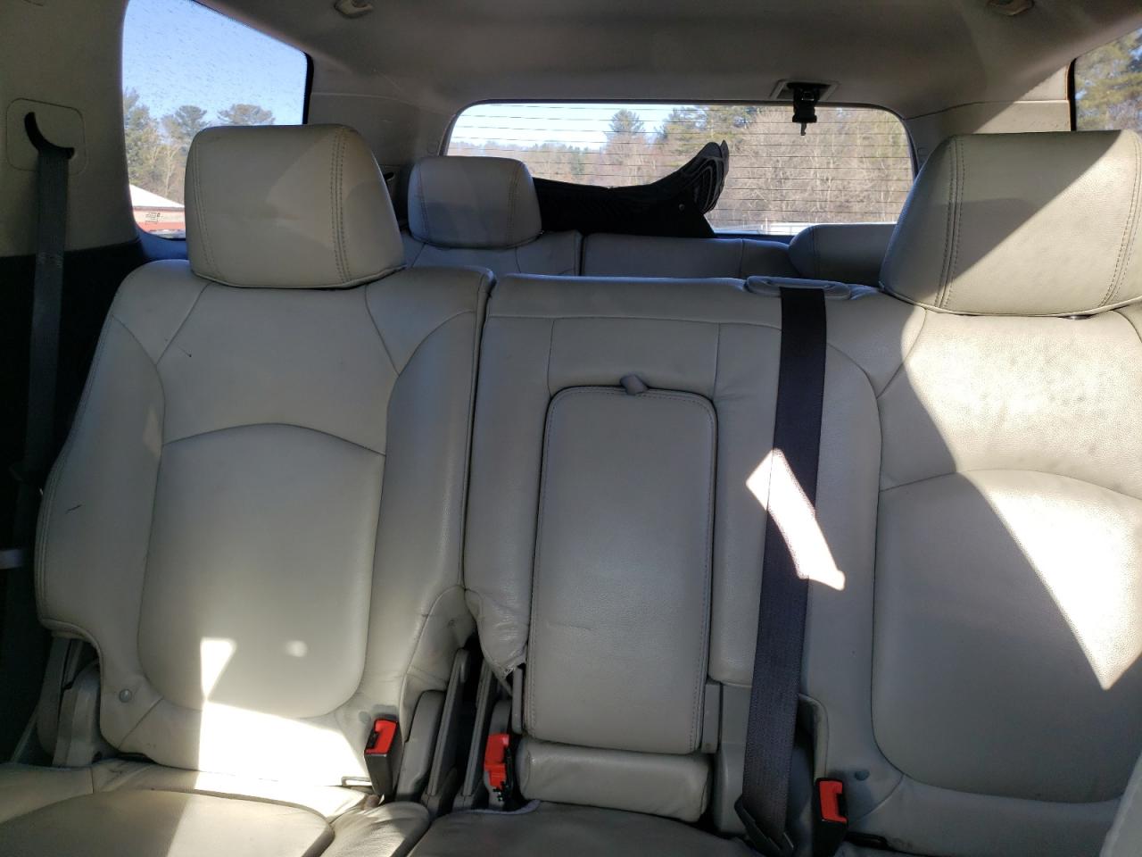 2009 GMC Acadia - Image 10