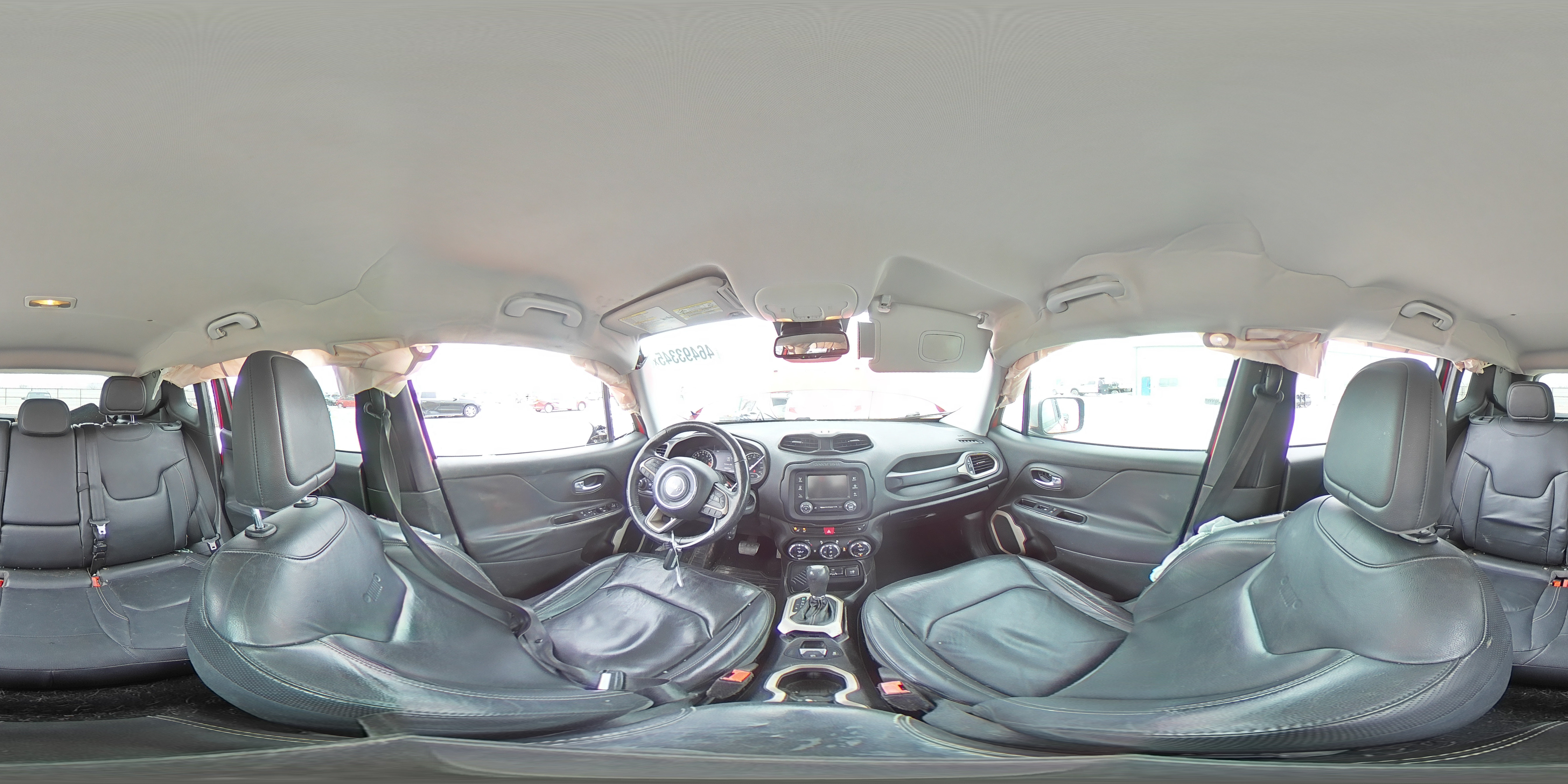 2016 Jeep Renegade - Image 14