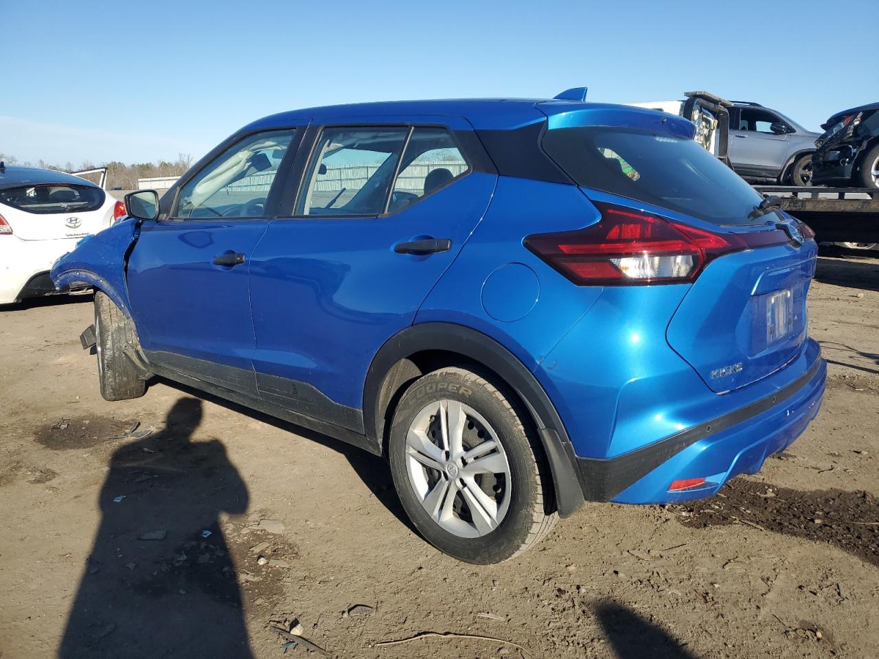 2021 Nissan Kicks - Image 2