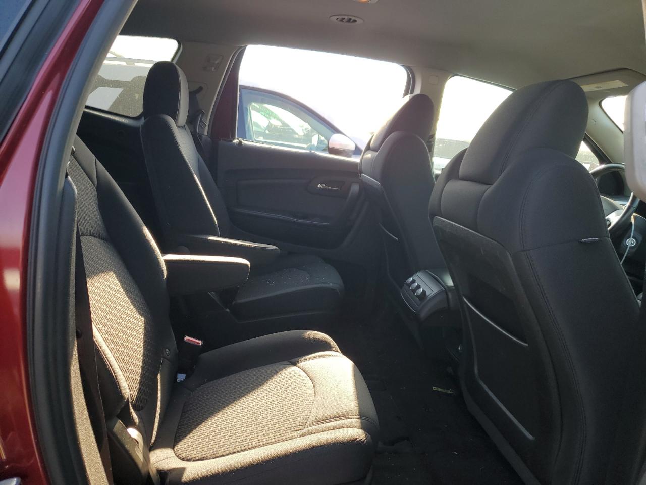 2011 Chevrolet Traverse - Image 10
