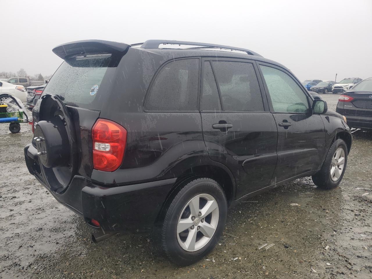 2004 Toyota RAV 4 - Image 3