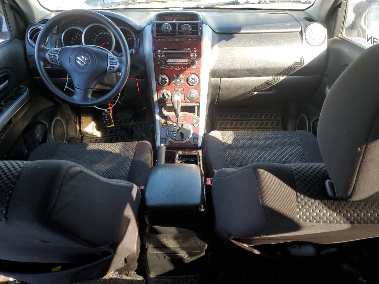 2007 Suzuki Grand Vitara - Image 8