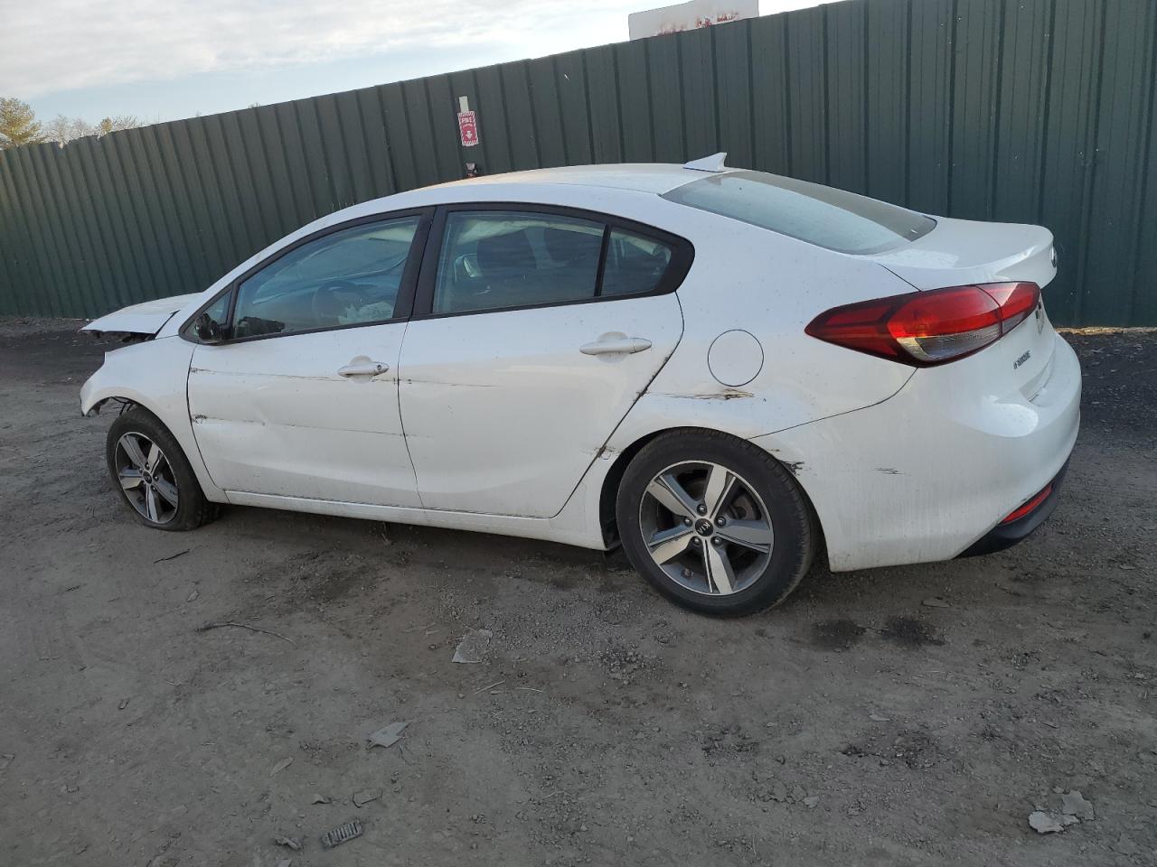 2018 Kia Forte - Image 2