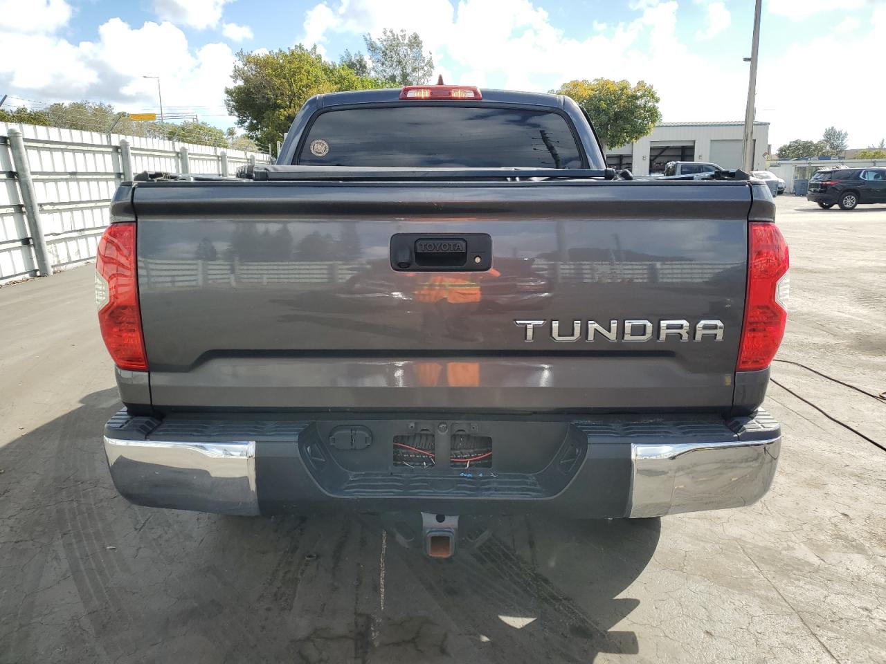 2019 Toyota Tundra - Image 6