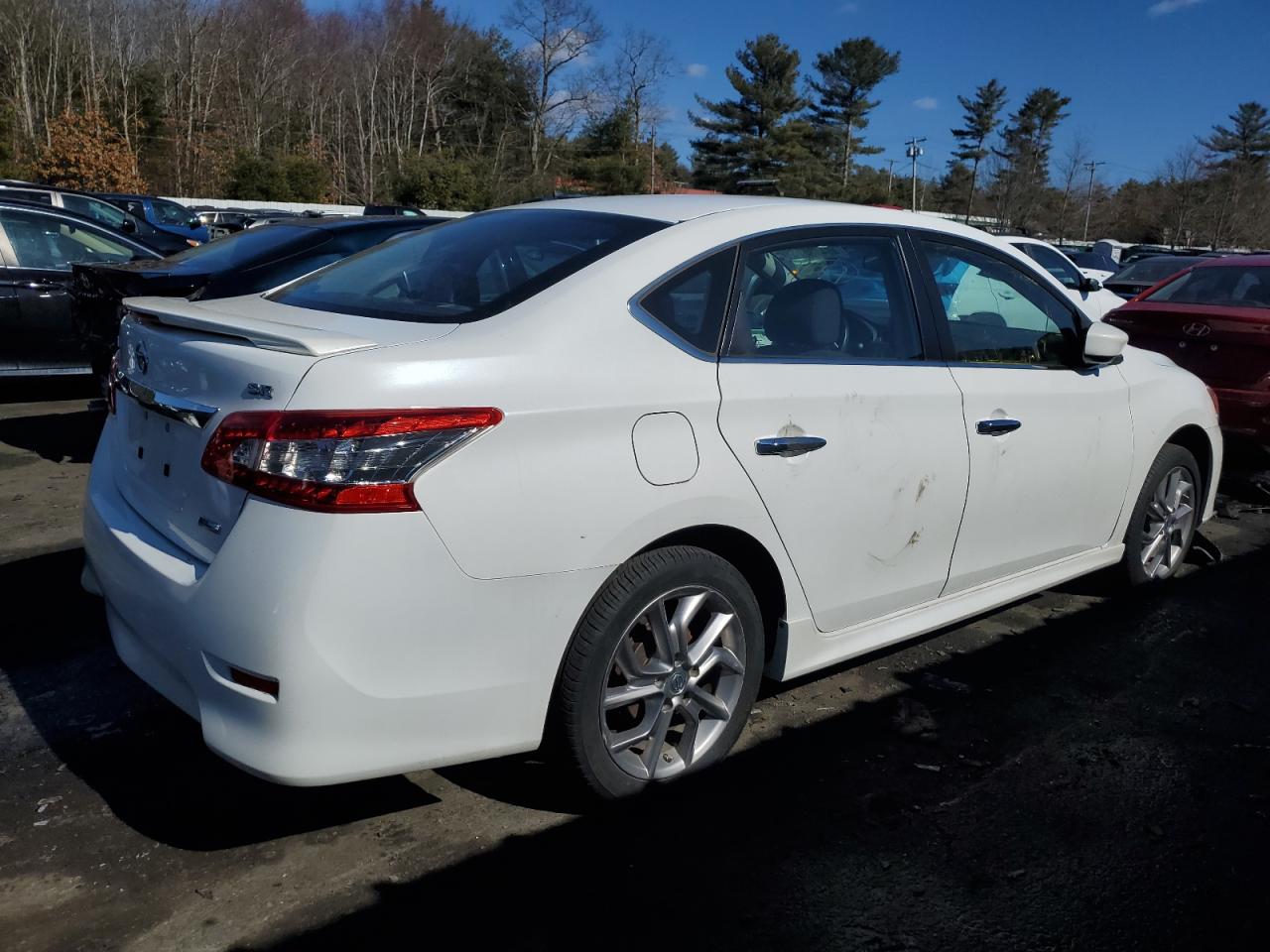 2014 Nissan Sentra - Image 3