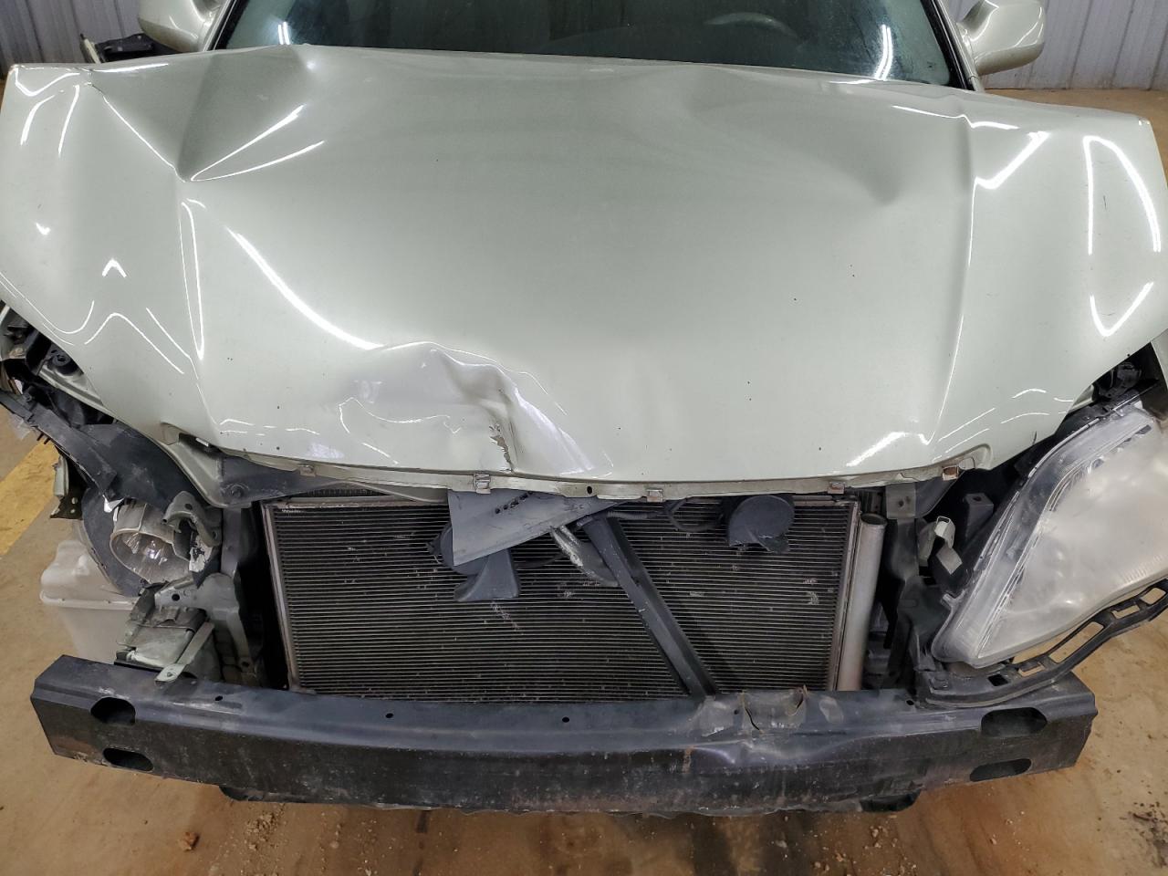 2008 Toyota Avalon - Image 13