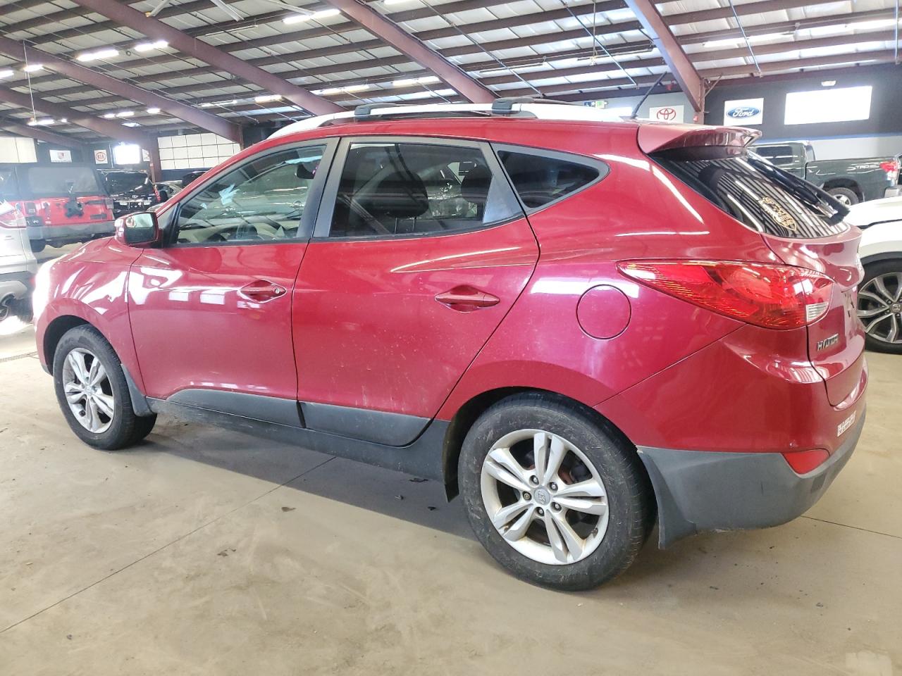 2013 Hyundai Tucson - Image 2