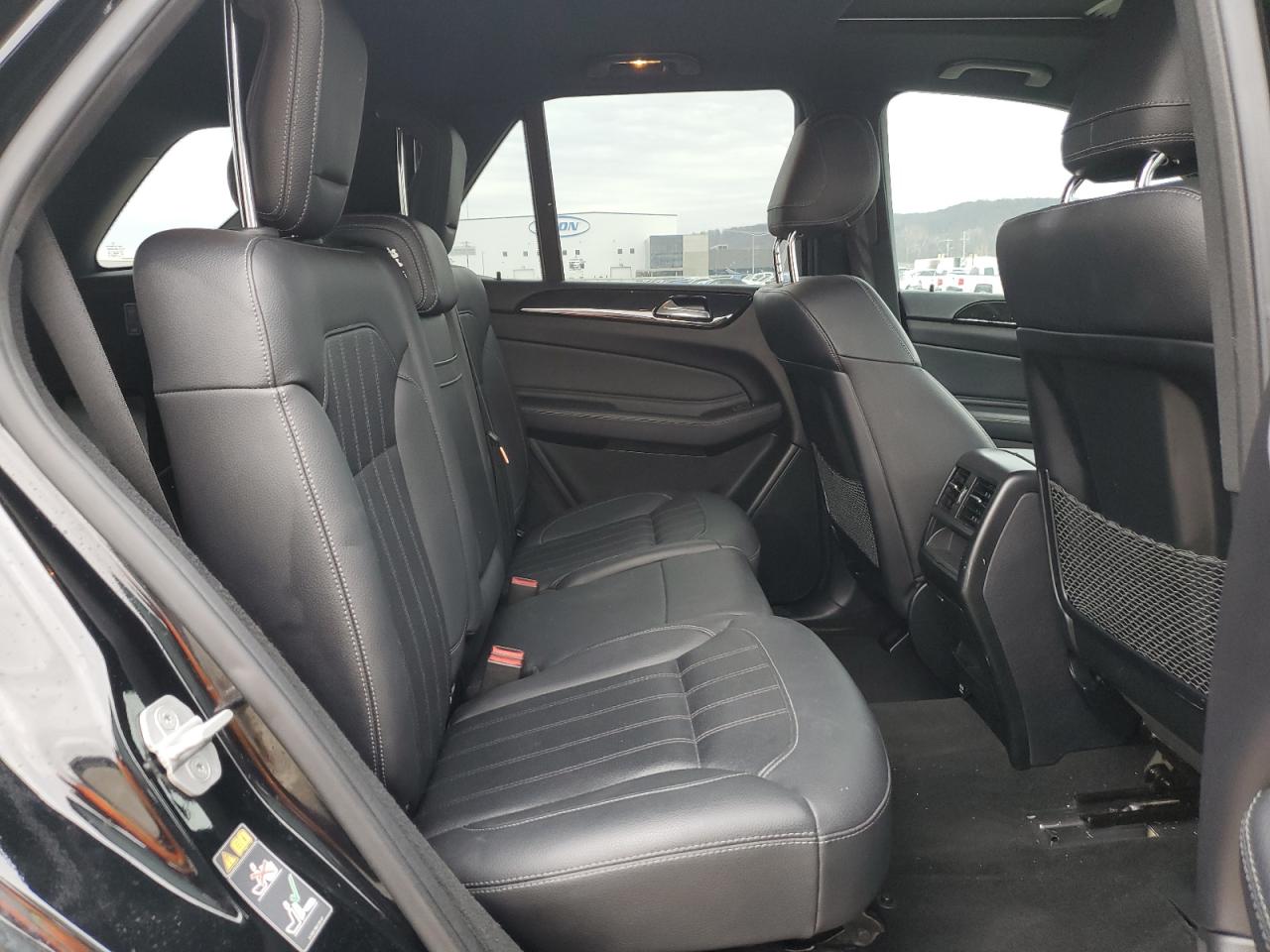 2016 Mercedes-Benz GLE - Image 11
