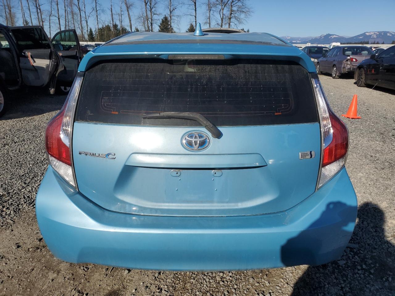 2015 Toyota Prius - Image 6