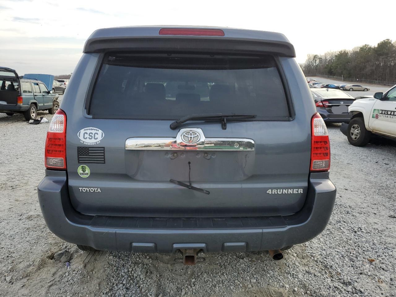 2007 Toyota 4Runner - Image 6