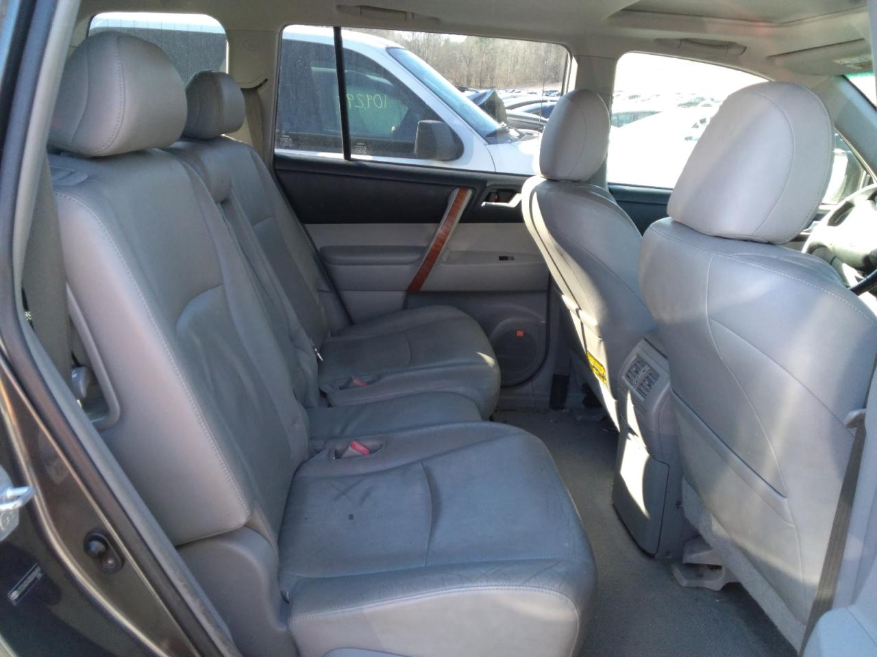 2008 Toyota Highlander - Image 10