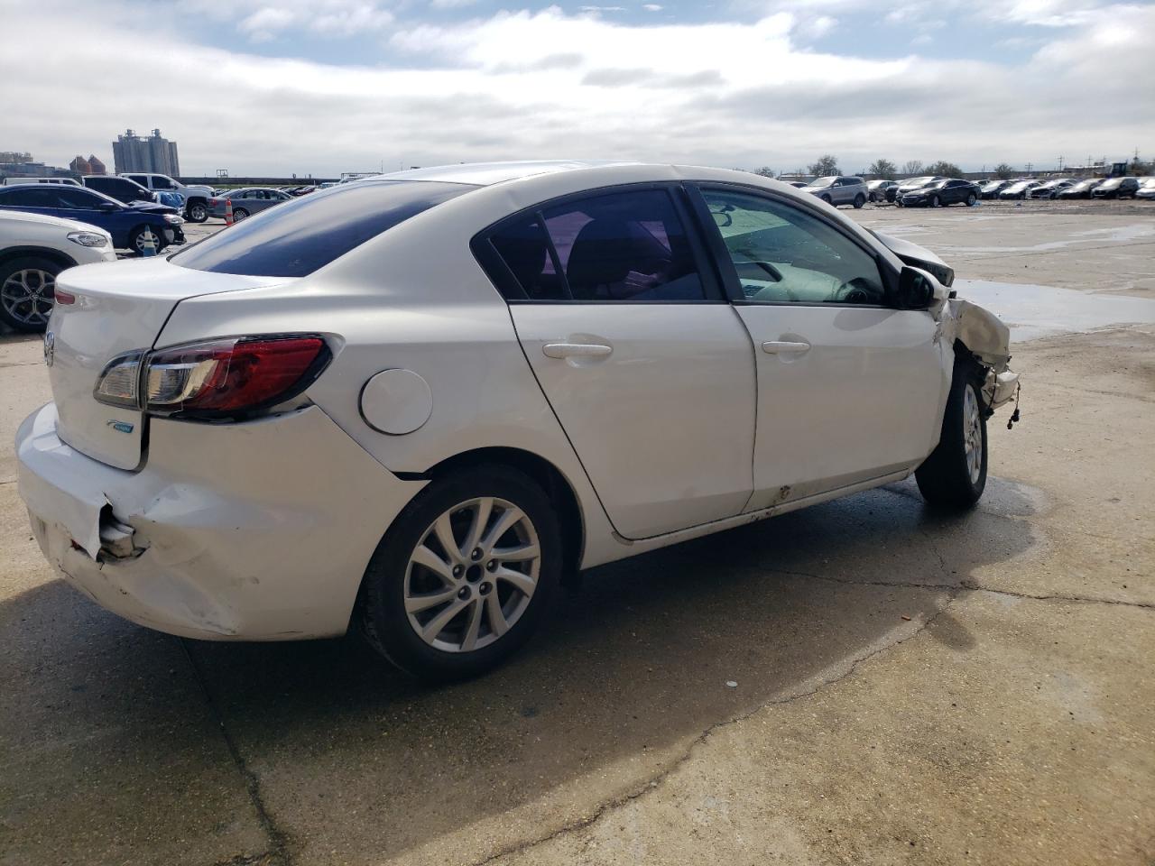 2012 Mazda 3 - Image 3