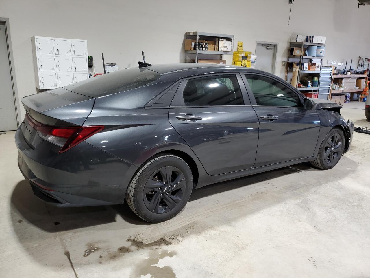 2021 Hyundai Elantra - Image 3