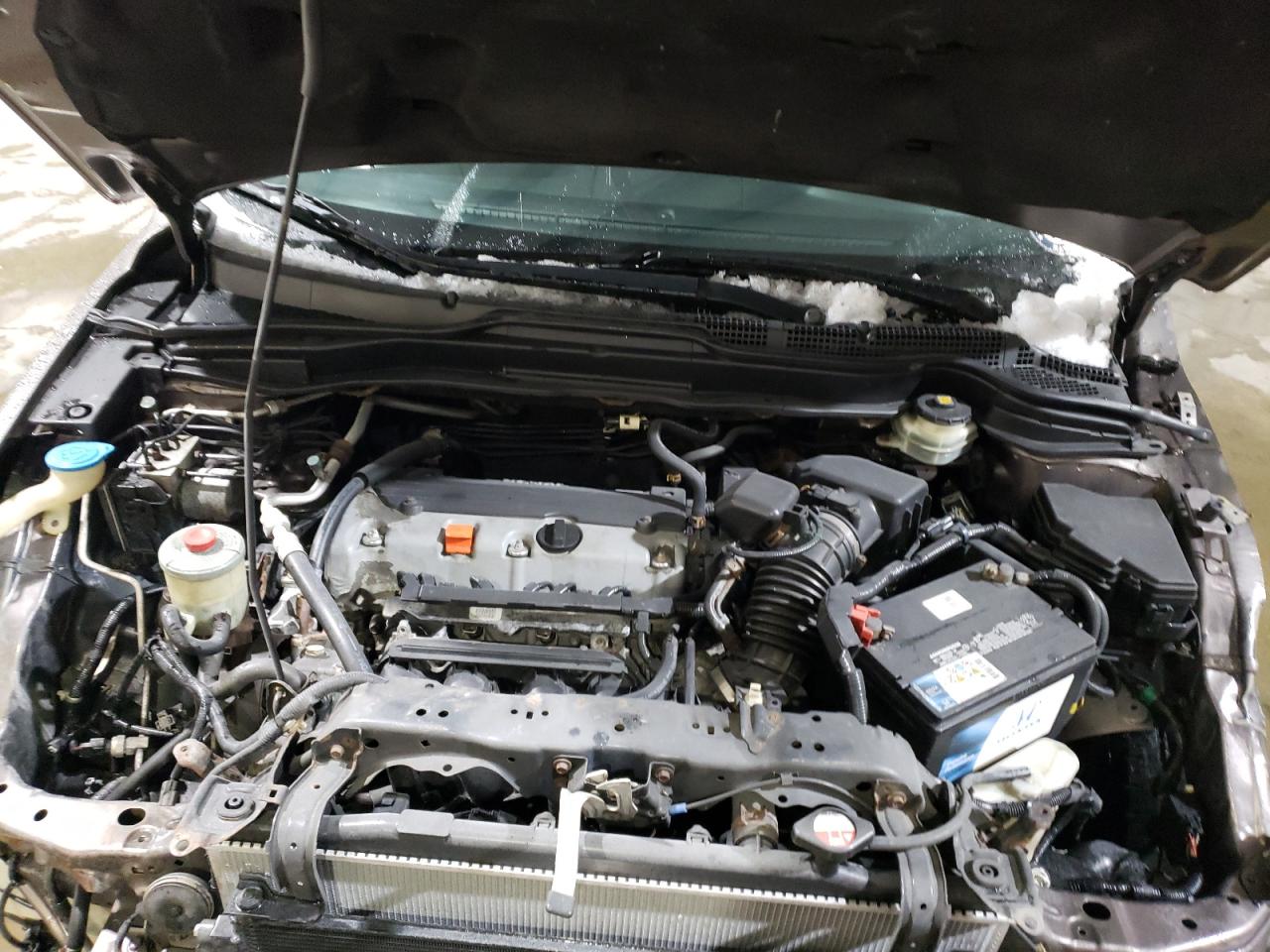 2011 Honda CR-V - Image 12