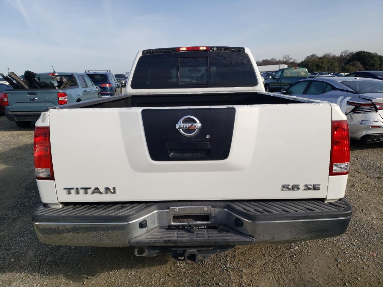 2005 Nissan Titan - Image 6