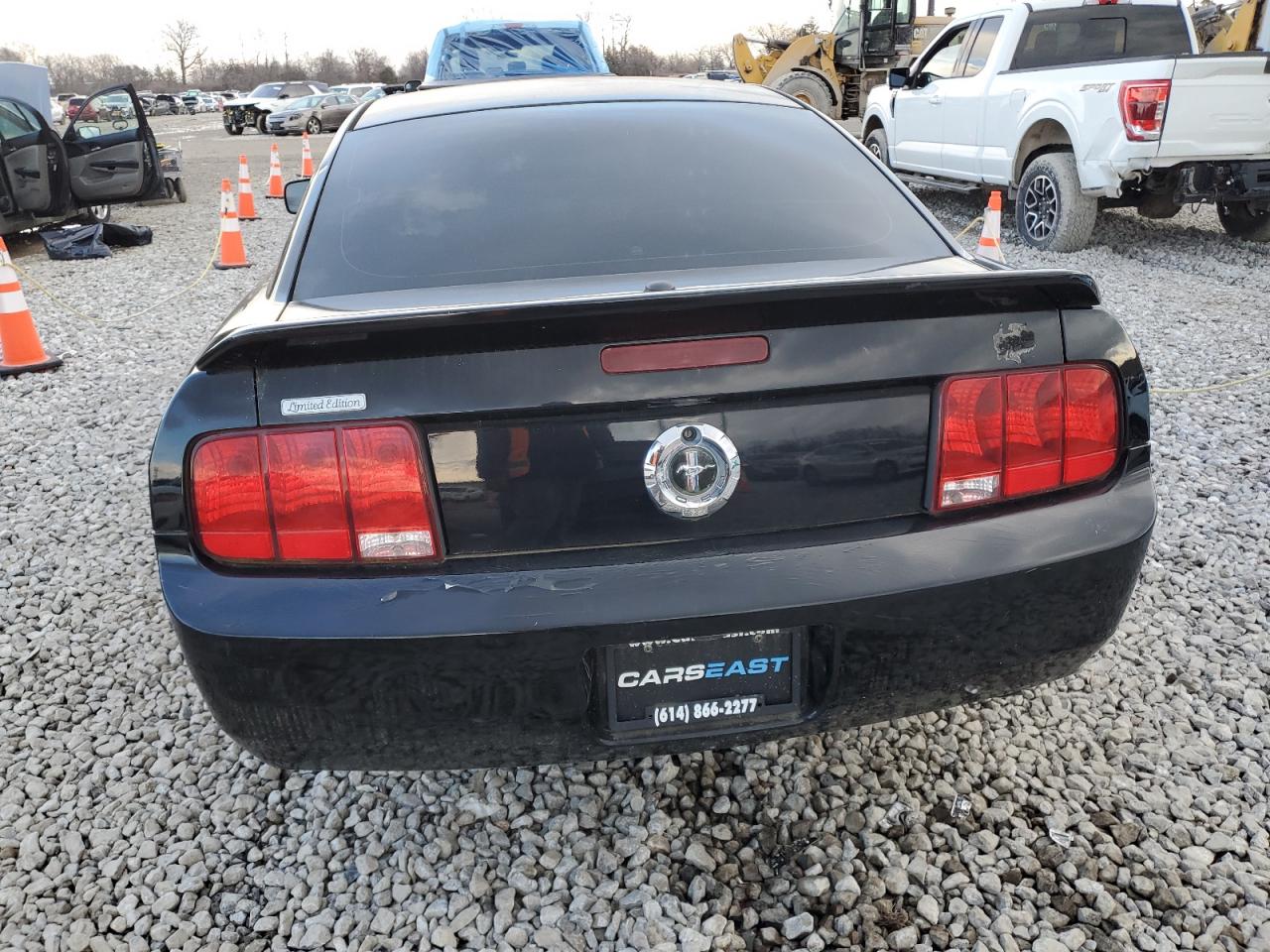 2009 Ford Mustang - Image 6