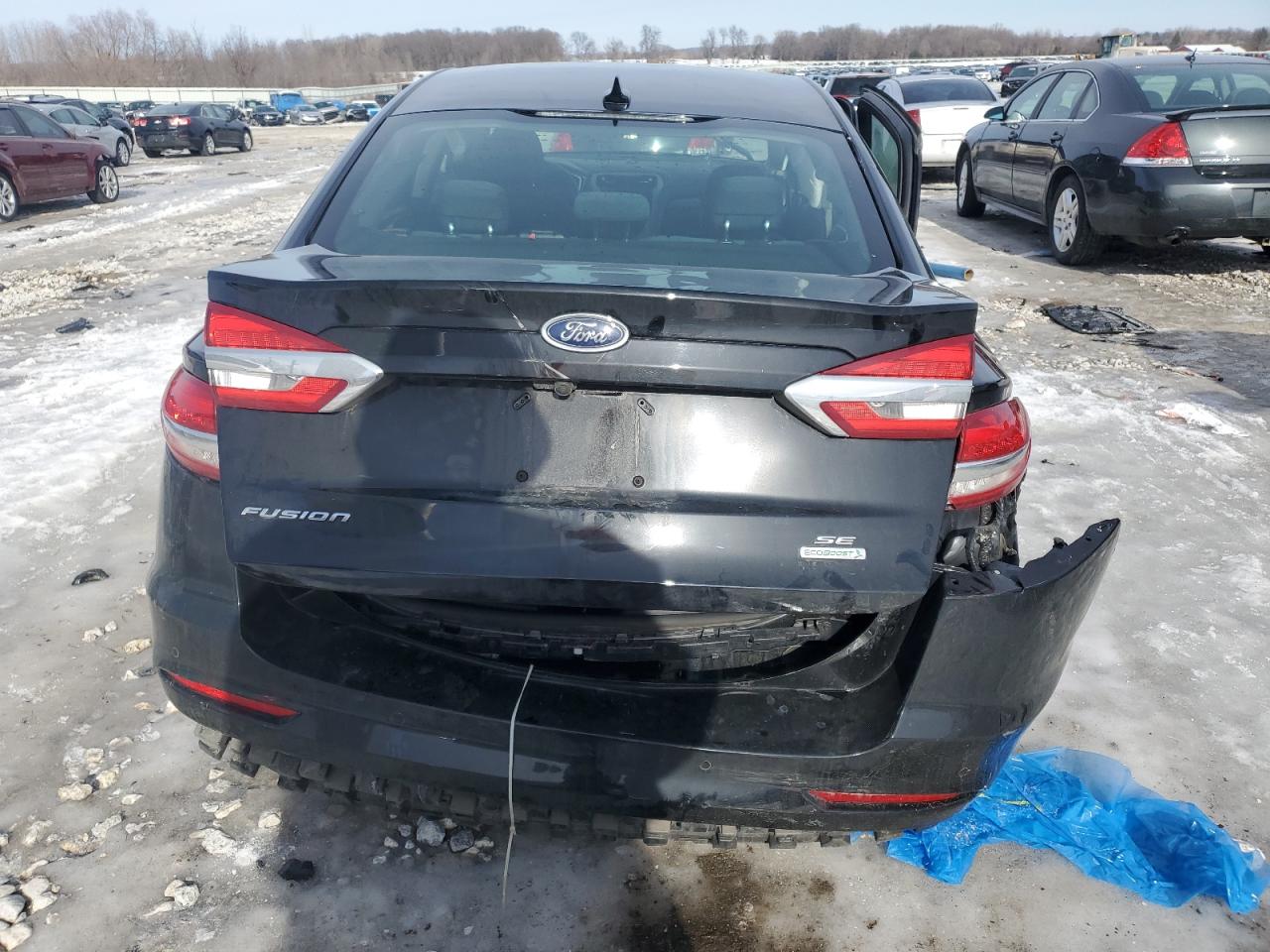 2020 Ford Fusion - Image 6