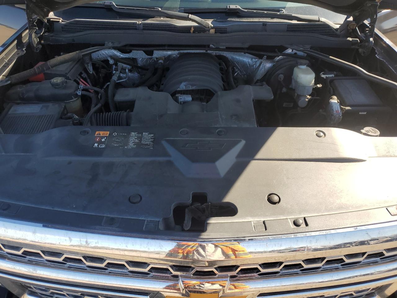 2015 Chevrolet Silverado - Image 12