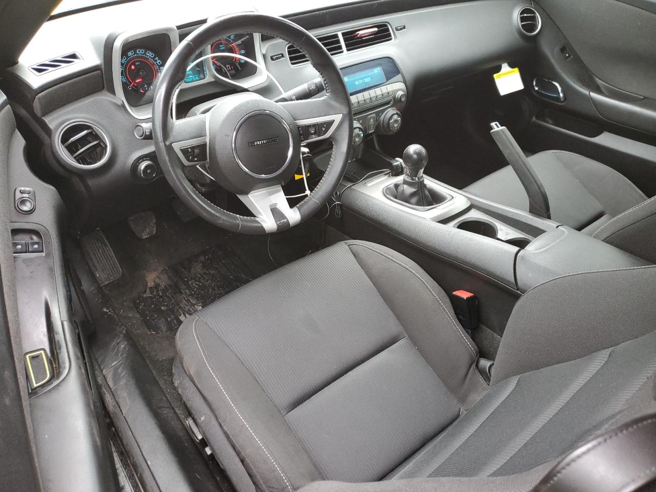 2011 Chevrolet Camaro - Image 8