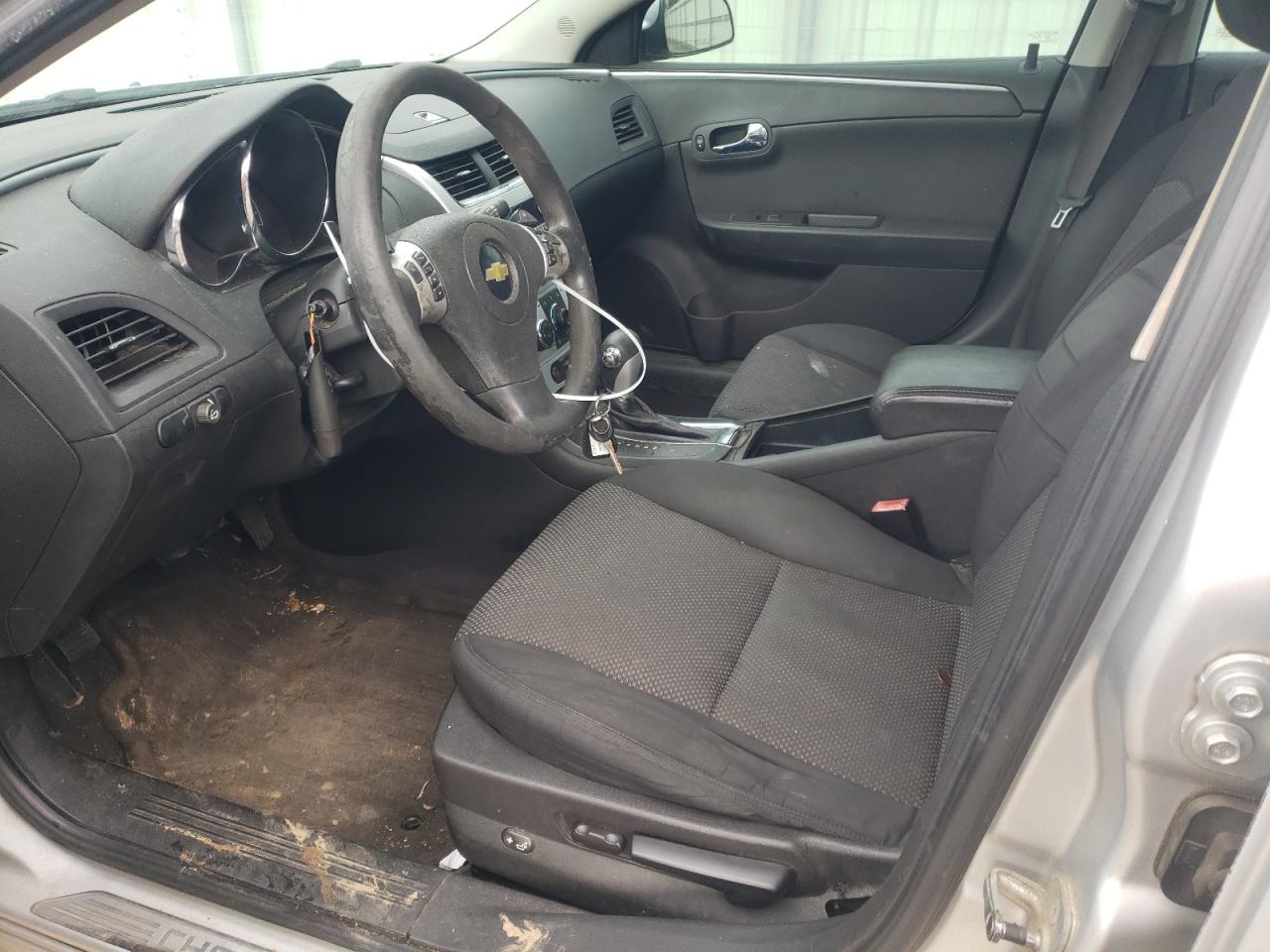 2010 Chevrolet Malibu - Image 7