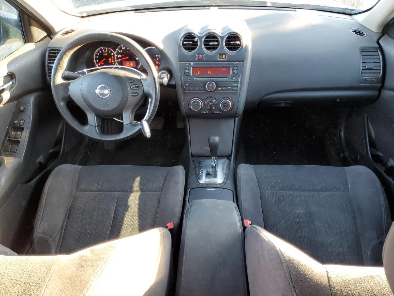 2011 Nissan Altima - Image 8