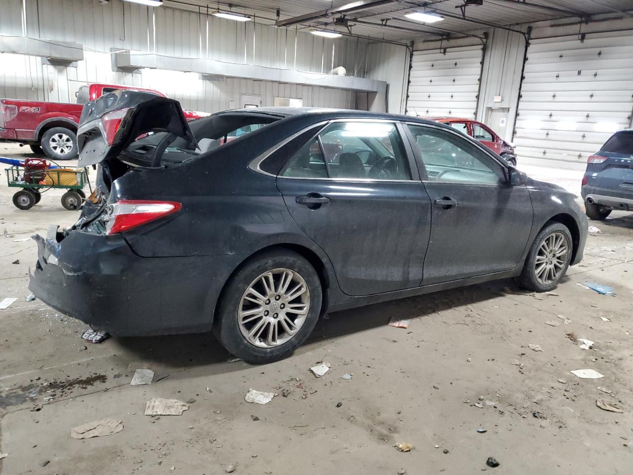 2015 Toyota Camry - Image 3