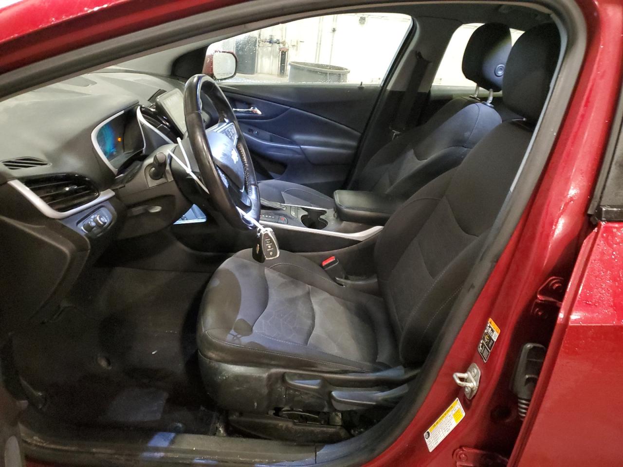 2018 Chevrolet Volt - Image 7