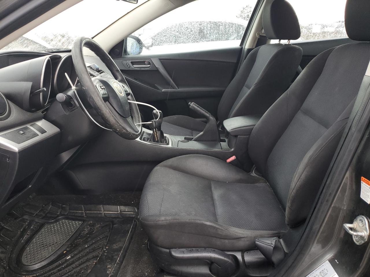 2011 Mazda 3 - Image 7