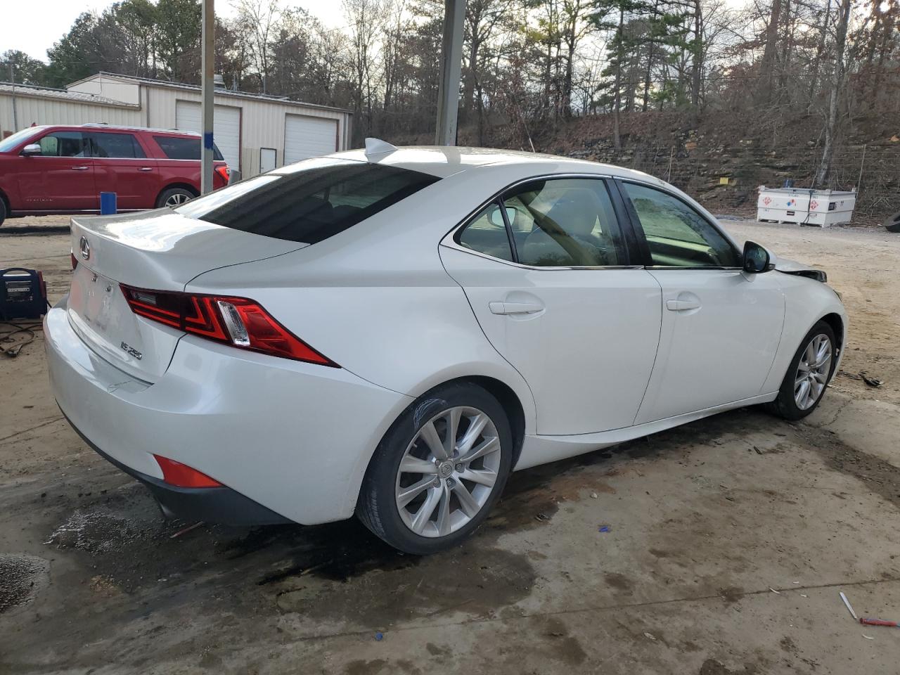 2015 Lexus IS - Image 3