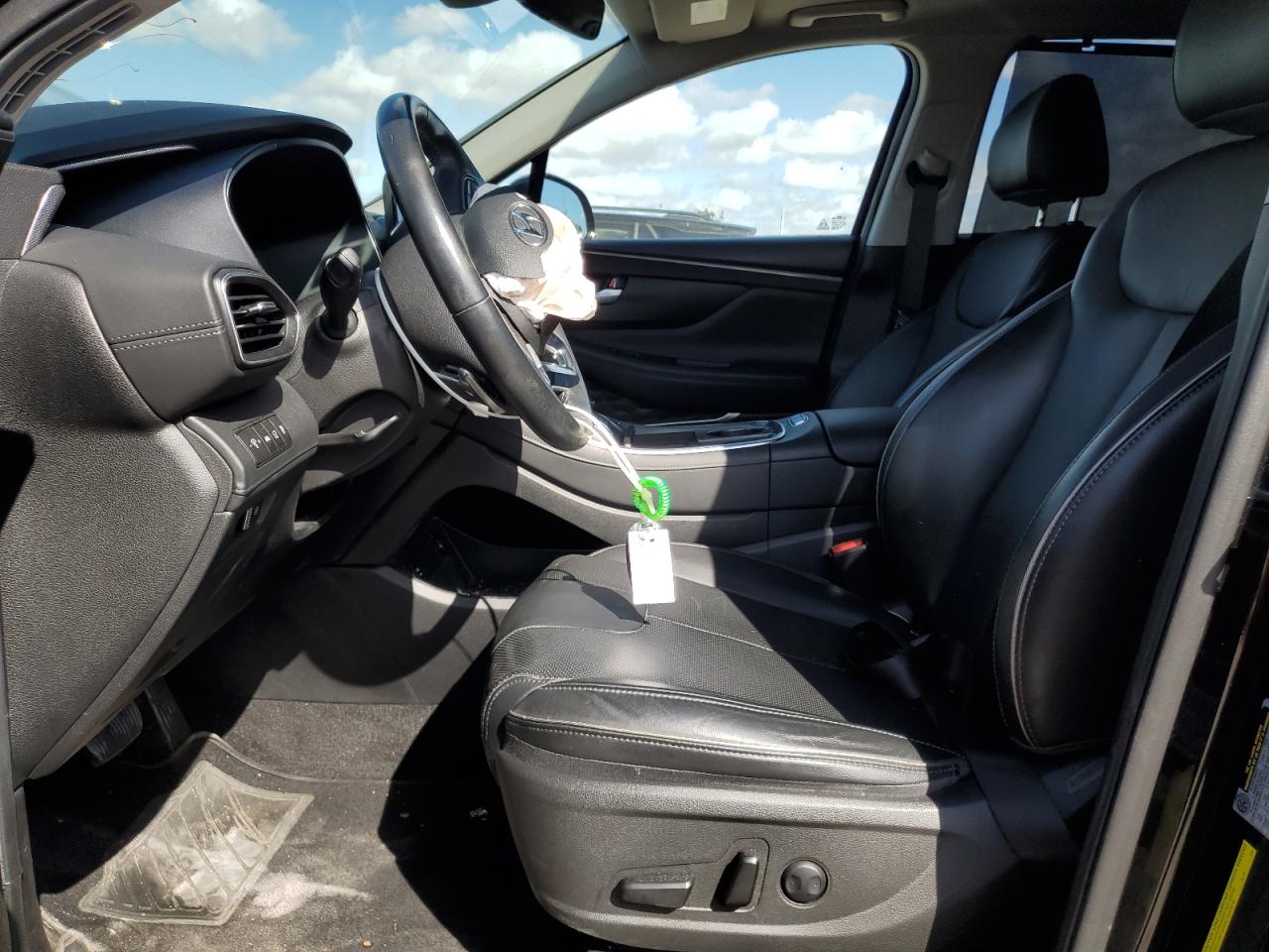 2022 Hyundai Santa Fe - Image 7