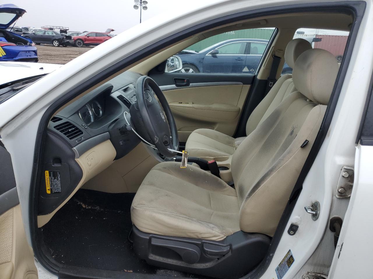 2009 Hyundai Sonata - Image 7