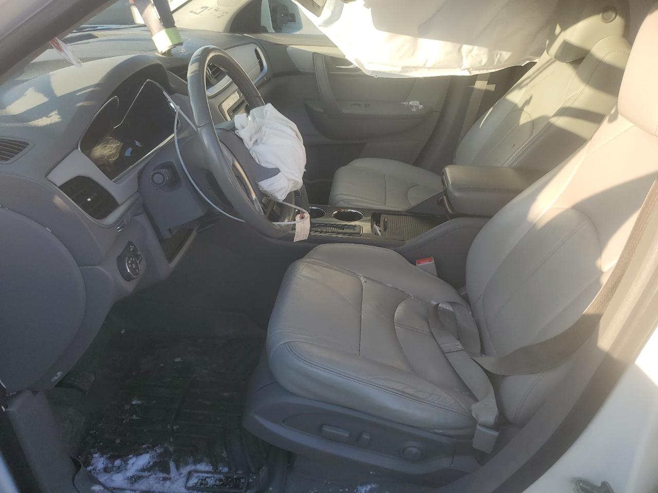 2015 Chevrolet Traverse - Image 7