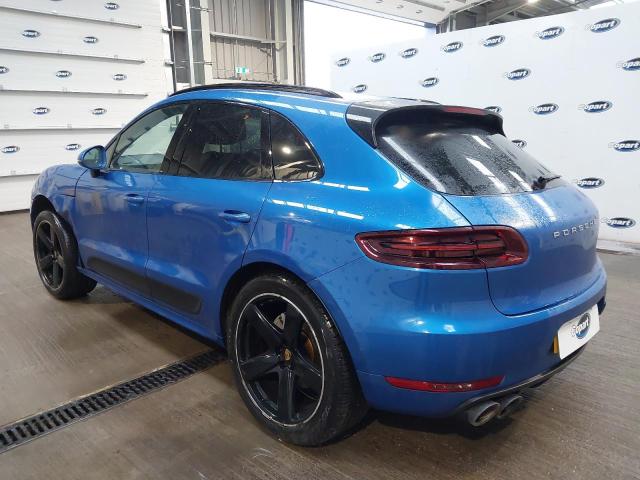 2015 PORSCHE MACAN