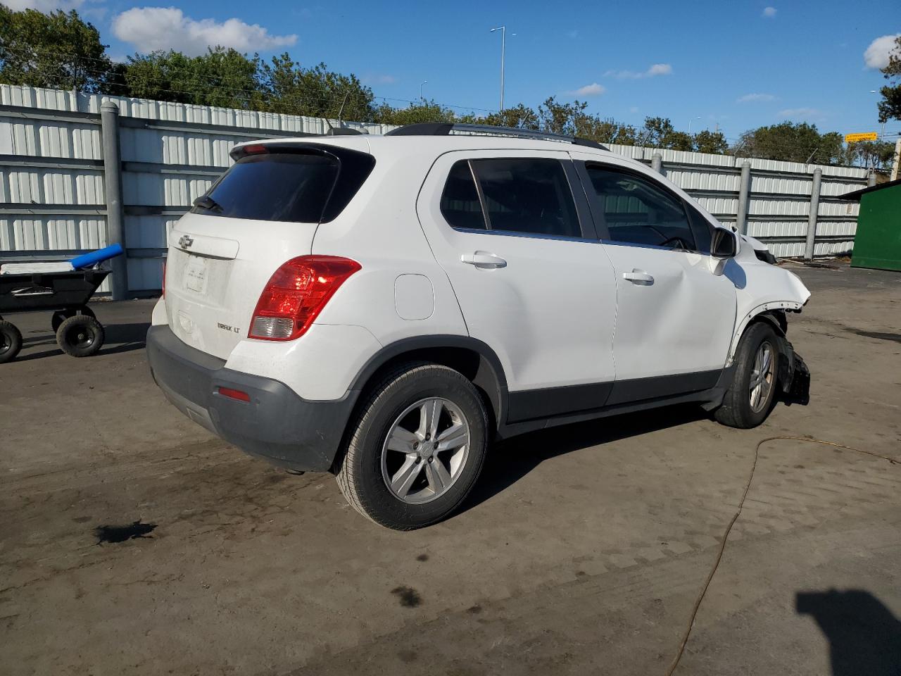 2015 Chevrolet Trax - Image 3
