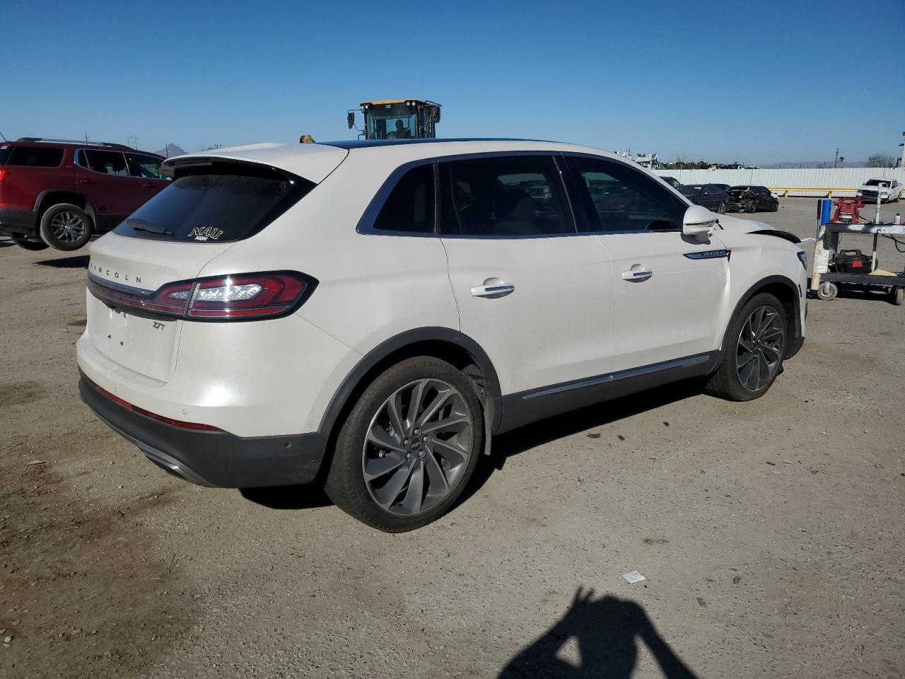 2019 Lincoln Nautilus - Image 3