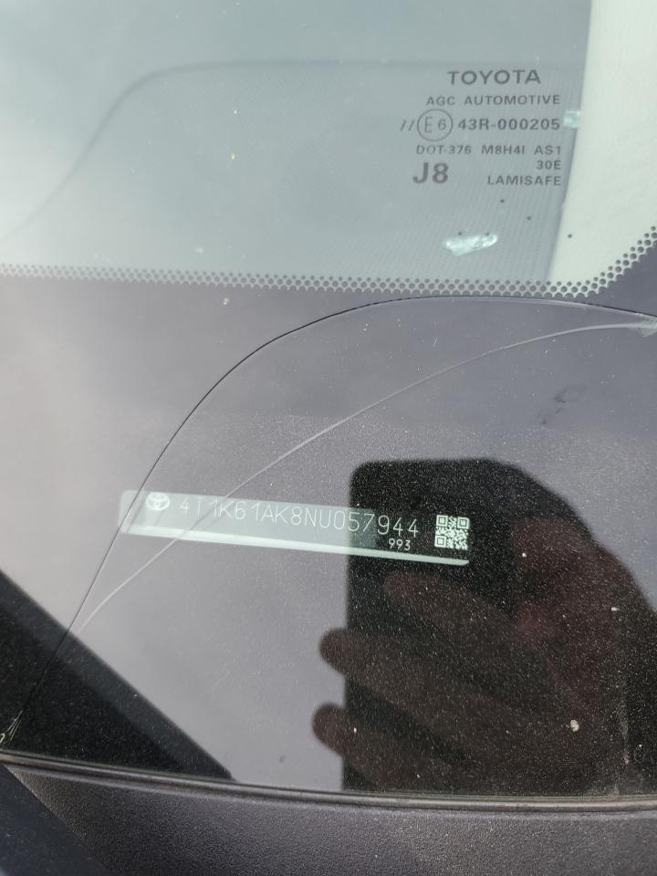2022 Toyota Camry - Image 12