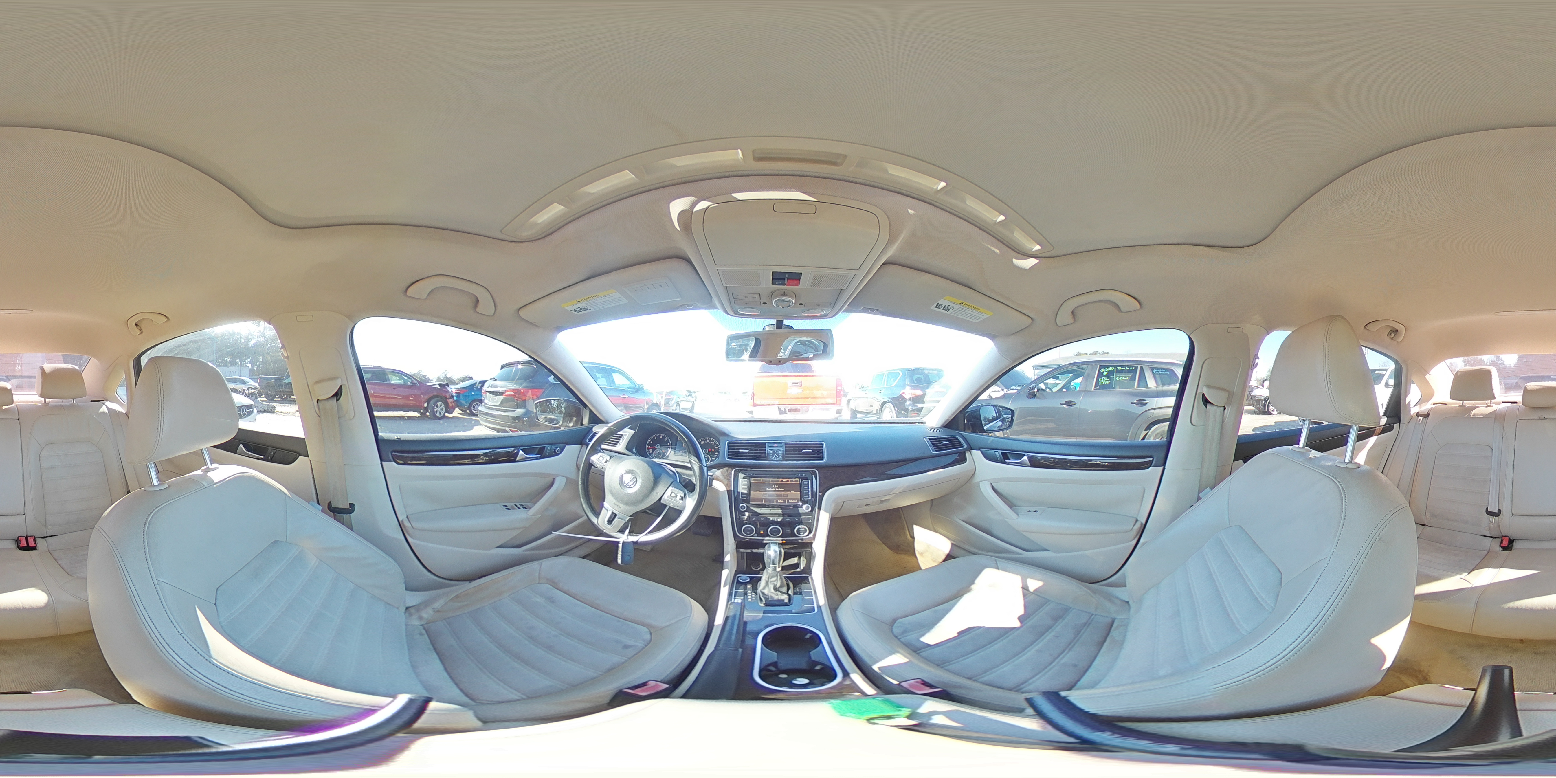 2014 Volkswagen Passat - Image 14