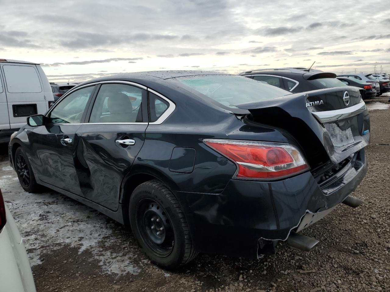 2014 Nissan Altima - Image 2