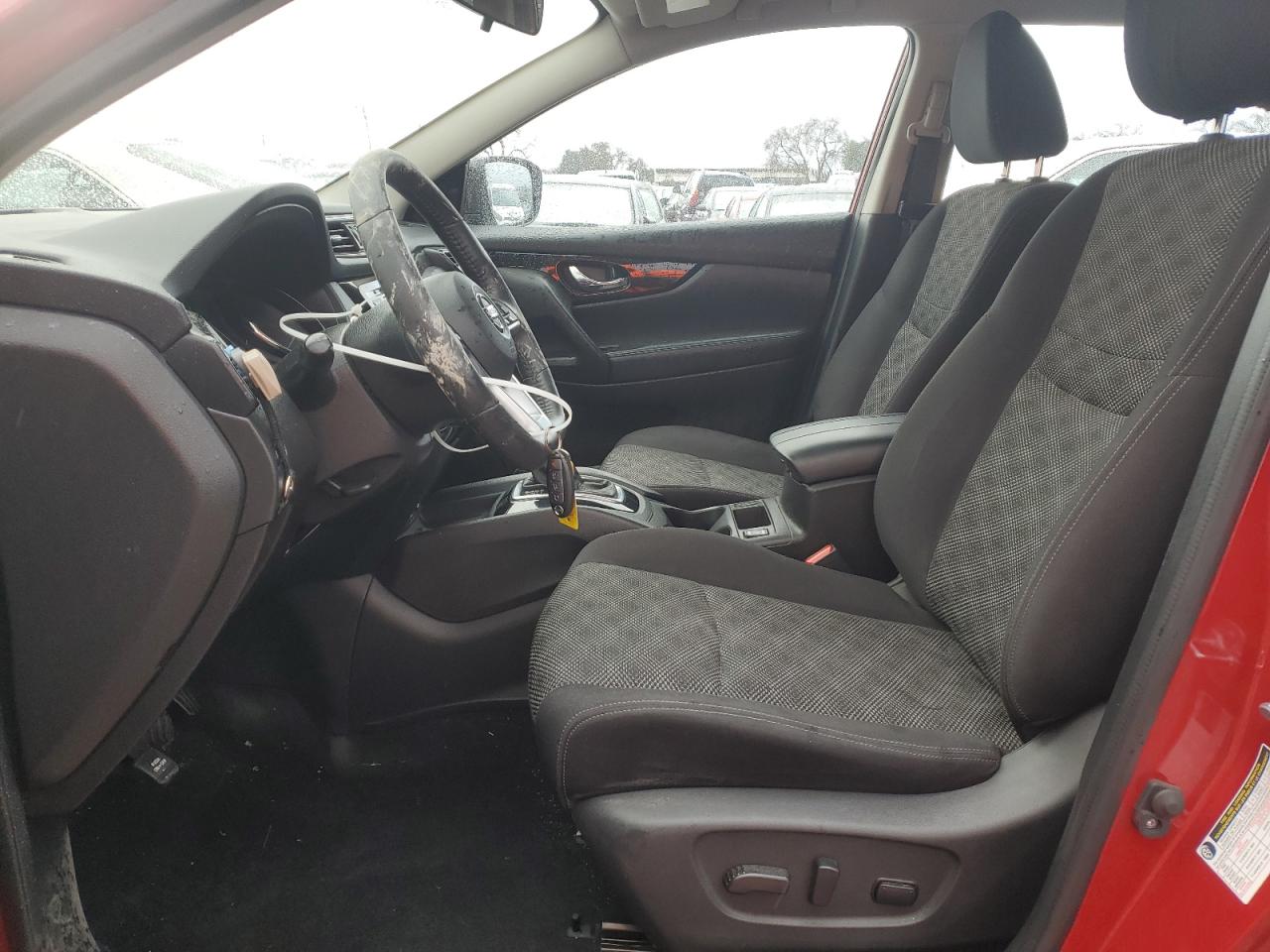 JN1BJ1CP9JW109398 NISSAN ROGUE 2018