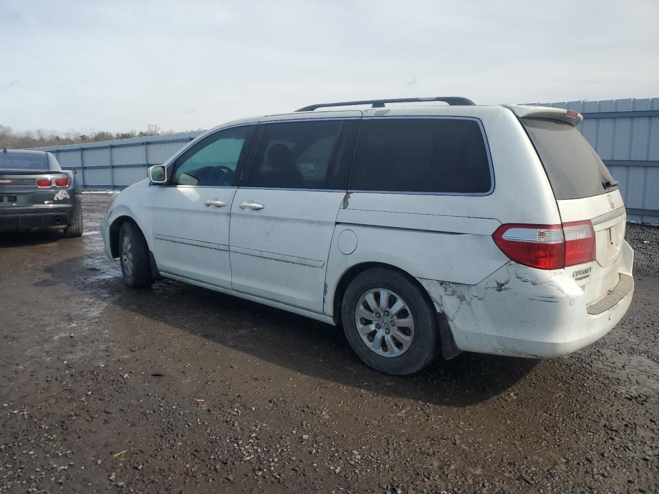 2006 Honda Odyssey - Image 2