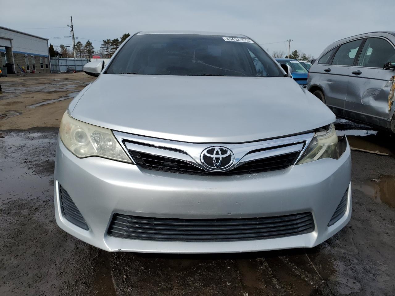 2014 Toyota Camry - Image 5