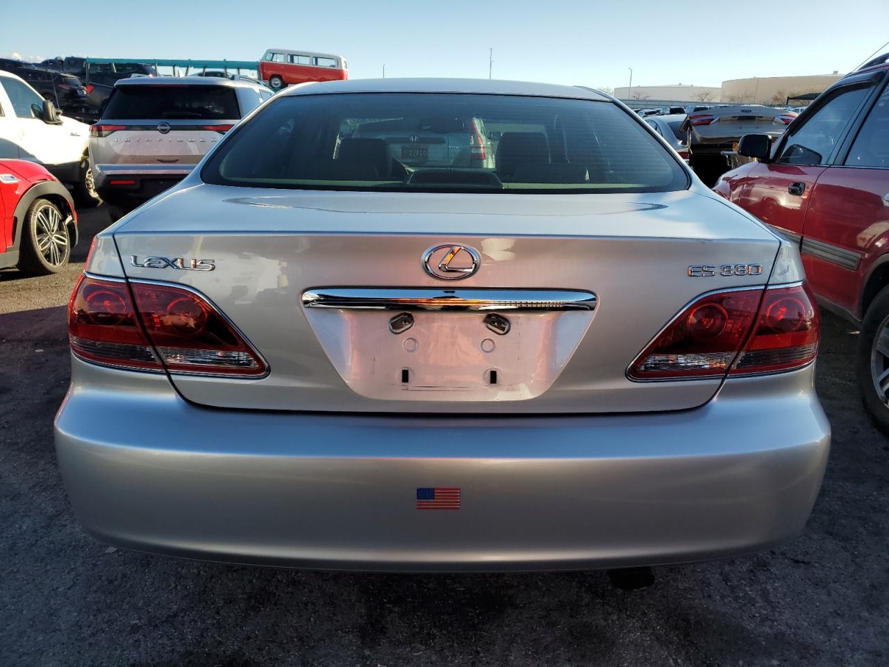 2005 Lexus ES - Image 6