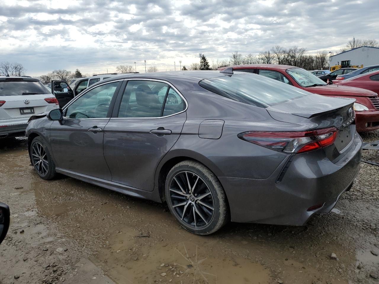 2024 Toyota Camry - Image 2