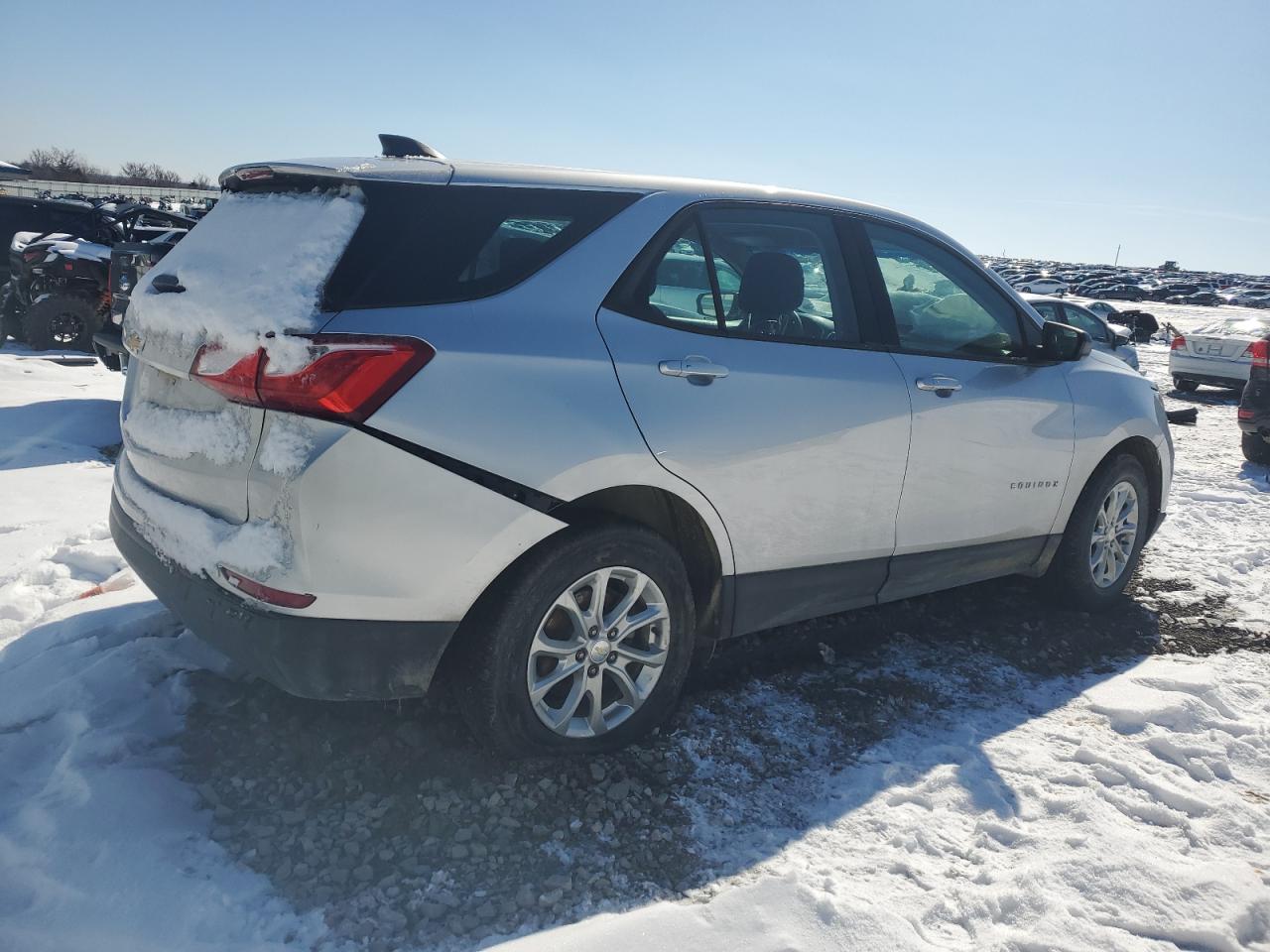 2019 Chevrolet Equinox - Image 3