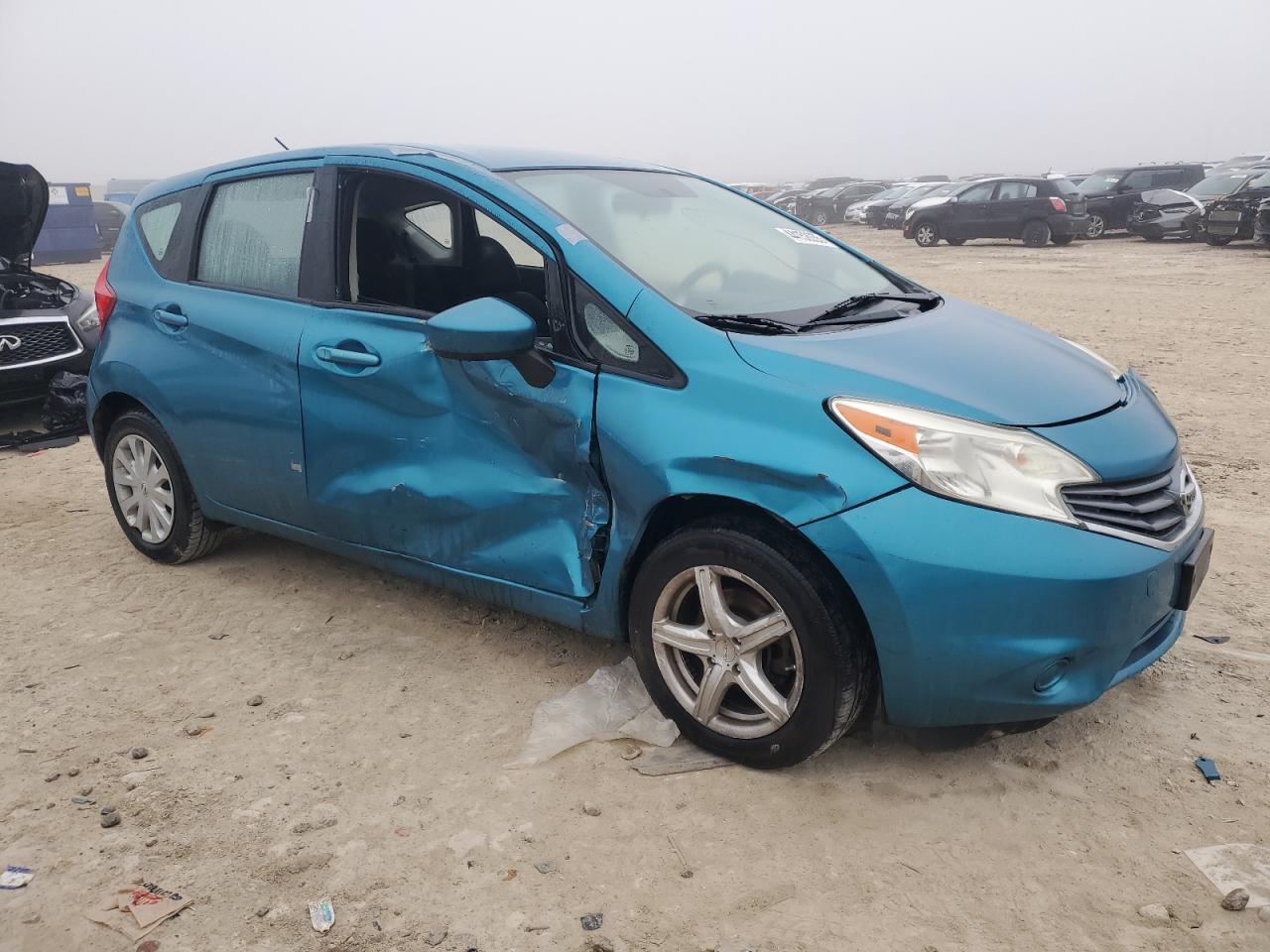 2015 Nissan Versa - Image 4