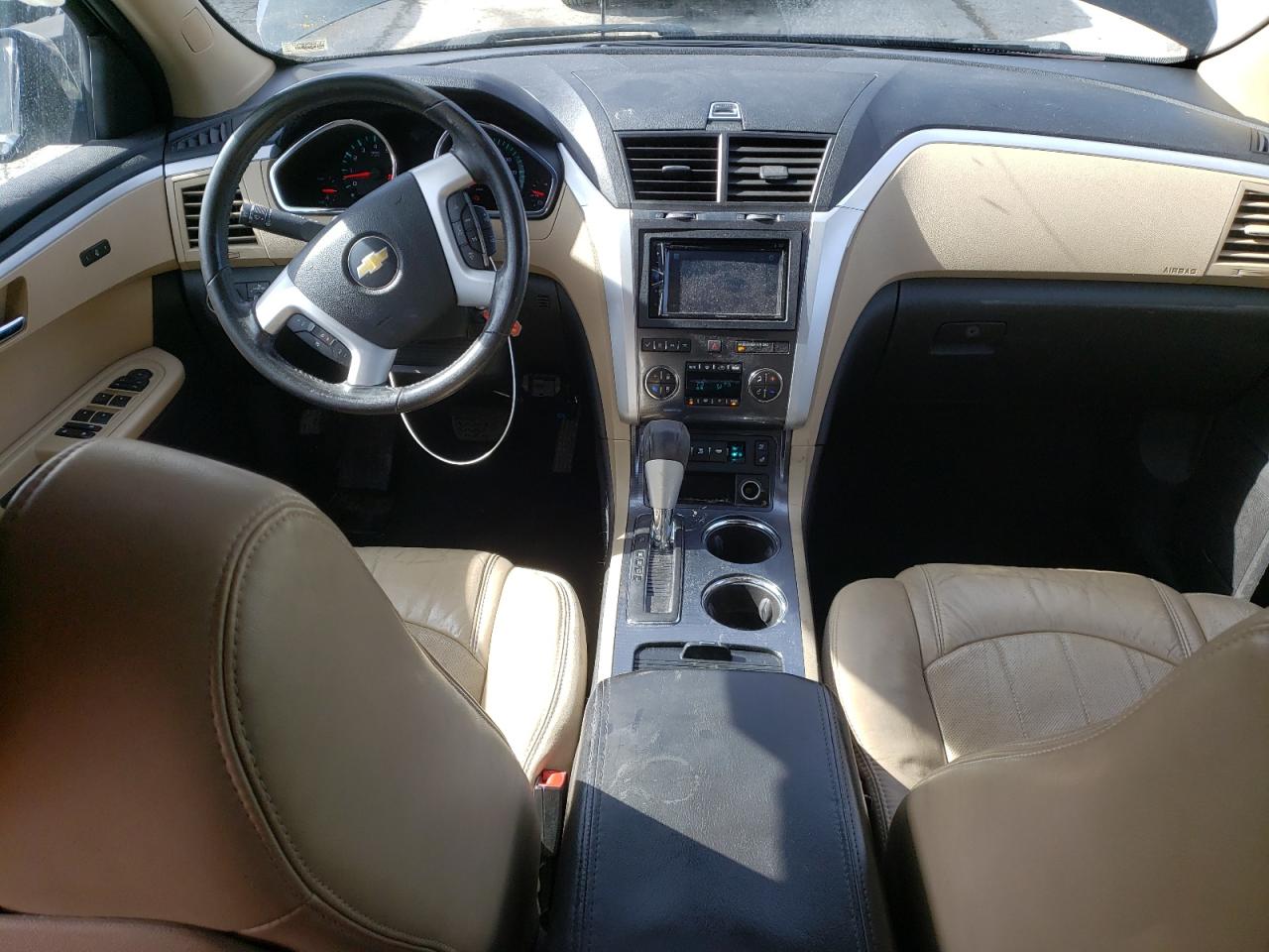 2011 Chevrolet Traverse - Image 8