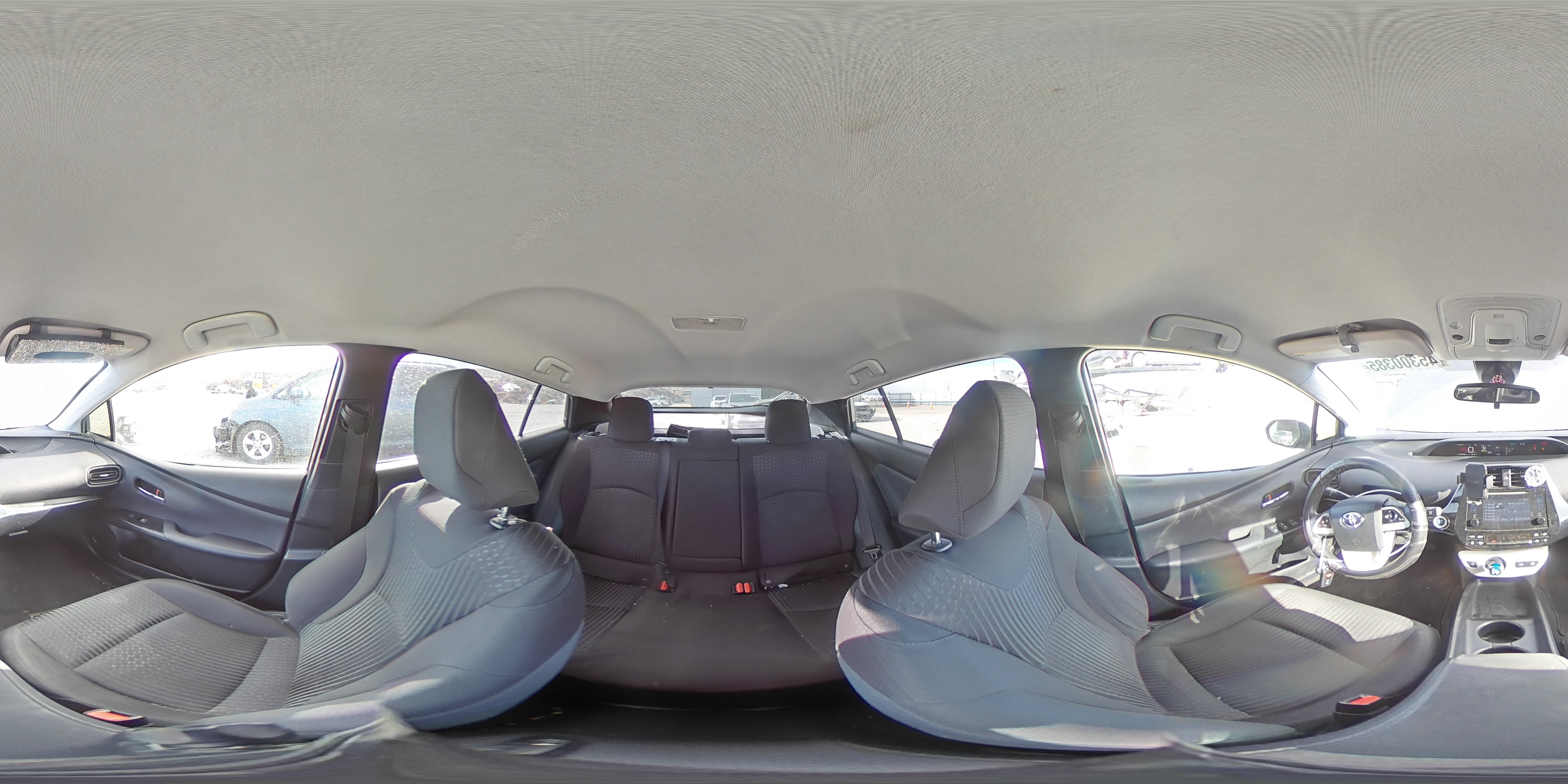 2017 Toyota Prius - Image 14
