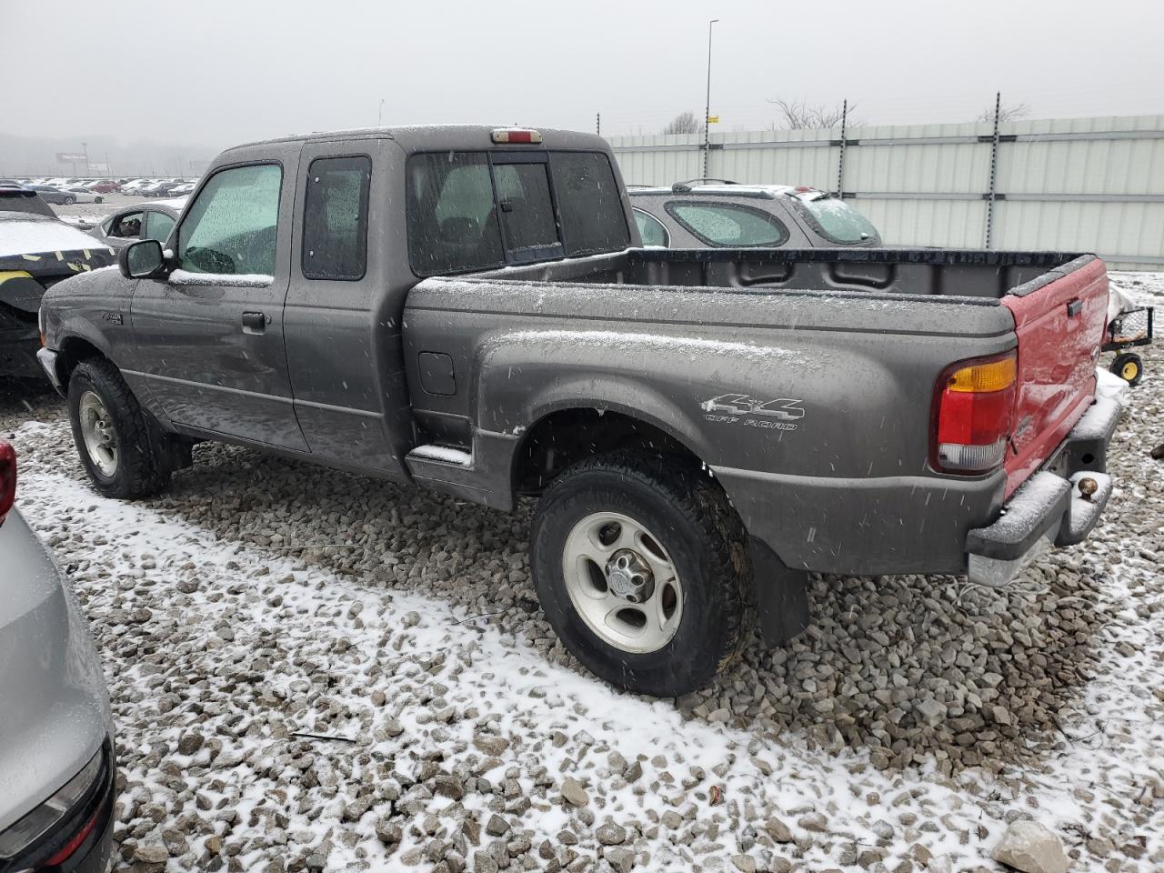 1999 Ford Ranger - Image 2